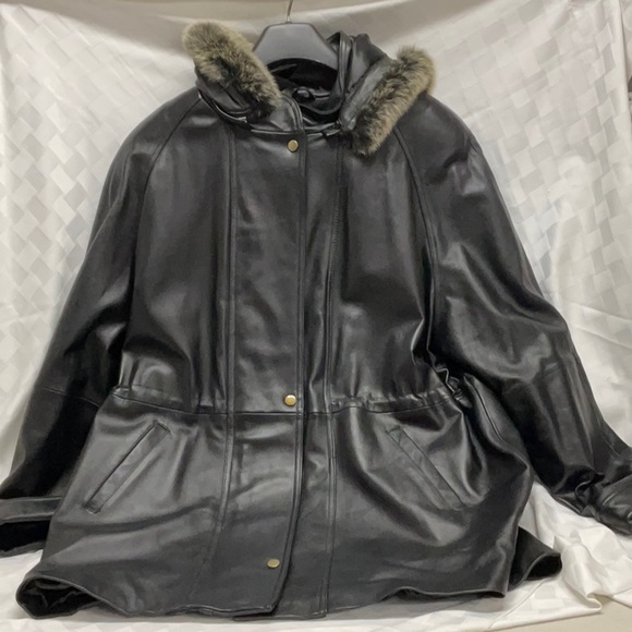 Elegant Black Leather Hooded Jacket with Faux Fur Trim